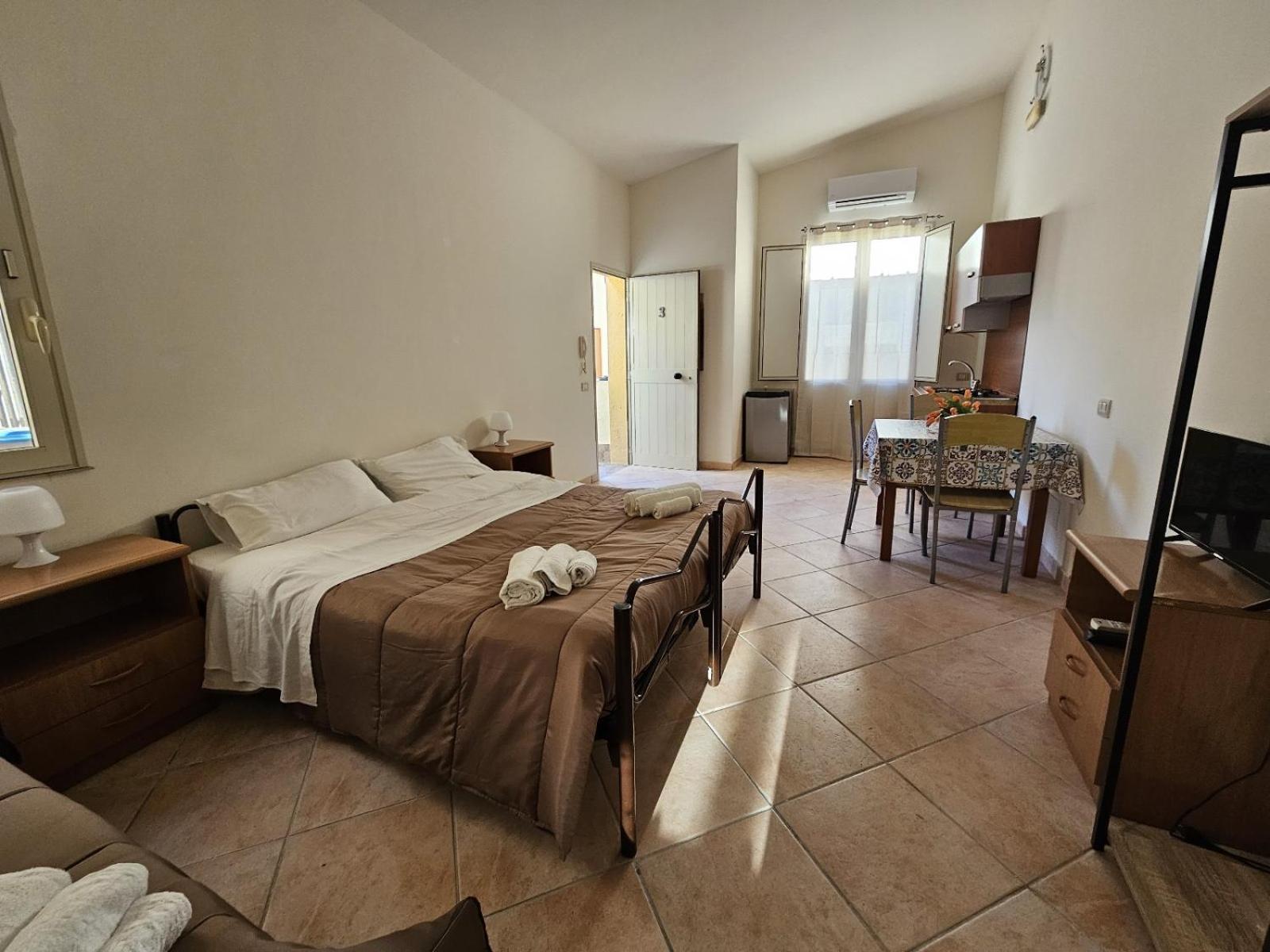Sicilia Bella Aparthotel Mazara del Vallo Bagian luar foto